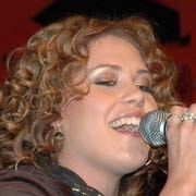 Anna David