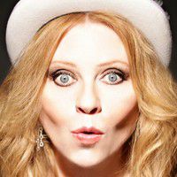 Bebe Buell