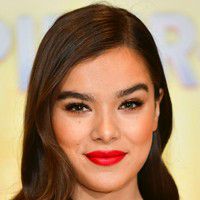 Hailee Steinfeld