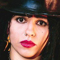 Linda Perry