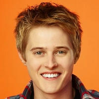Lucas Grabeel