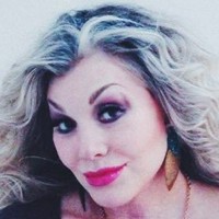 Stella Parton