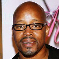 Warren G